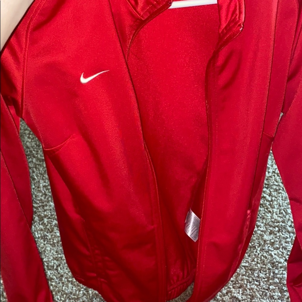 sweater - Picture 4 of 4